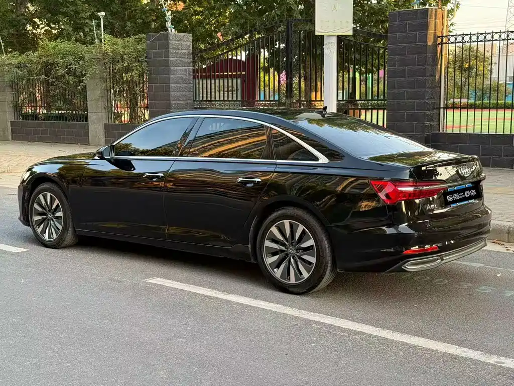 Audi A6L — миниатюра 7