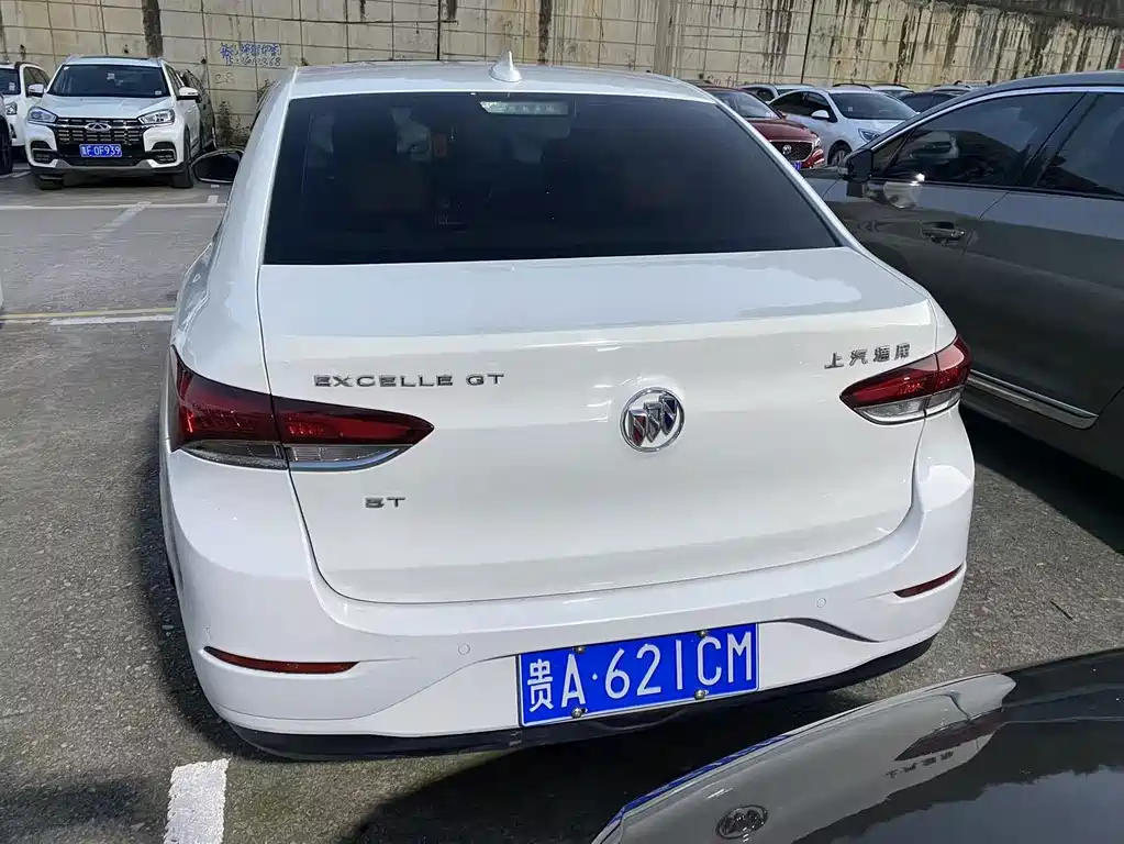 Buick Excelle — миниатюра 7