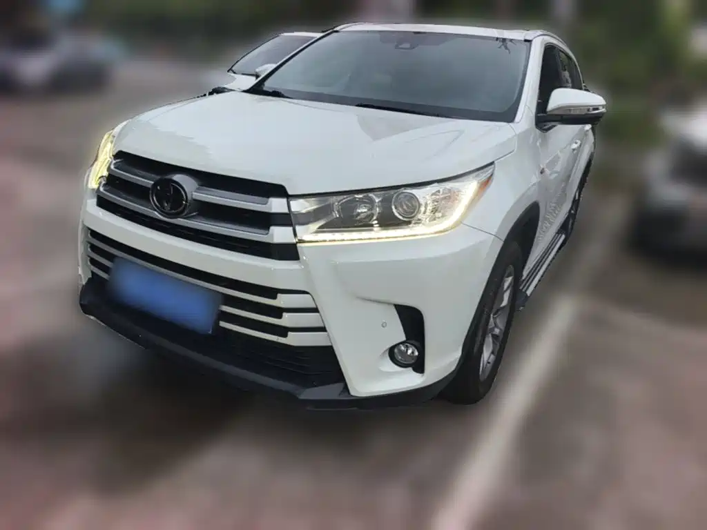Toyota Highlander — миниатюра 3