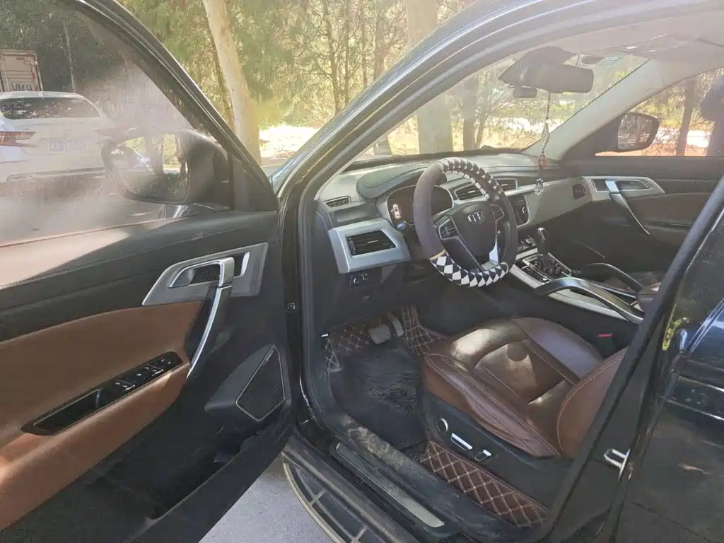 Geely Boyue — миниатюра 17