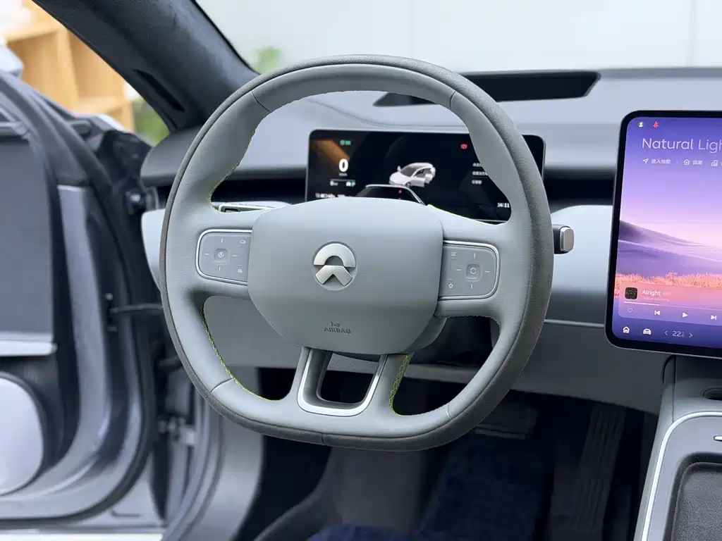 NIO ET5T — миниатюра 7