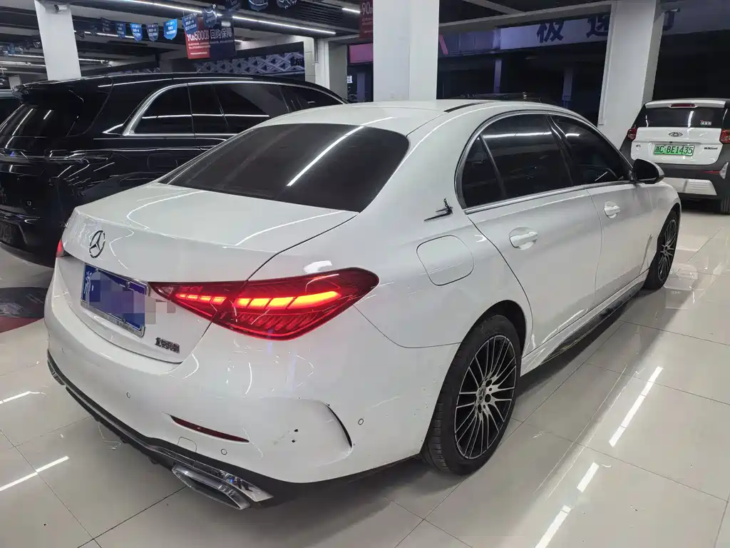 MERCEDES-BENZ C CLASS