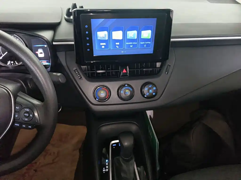 Toyota Corolla — миниатюра 13