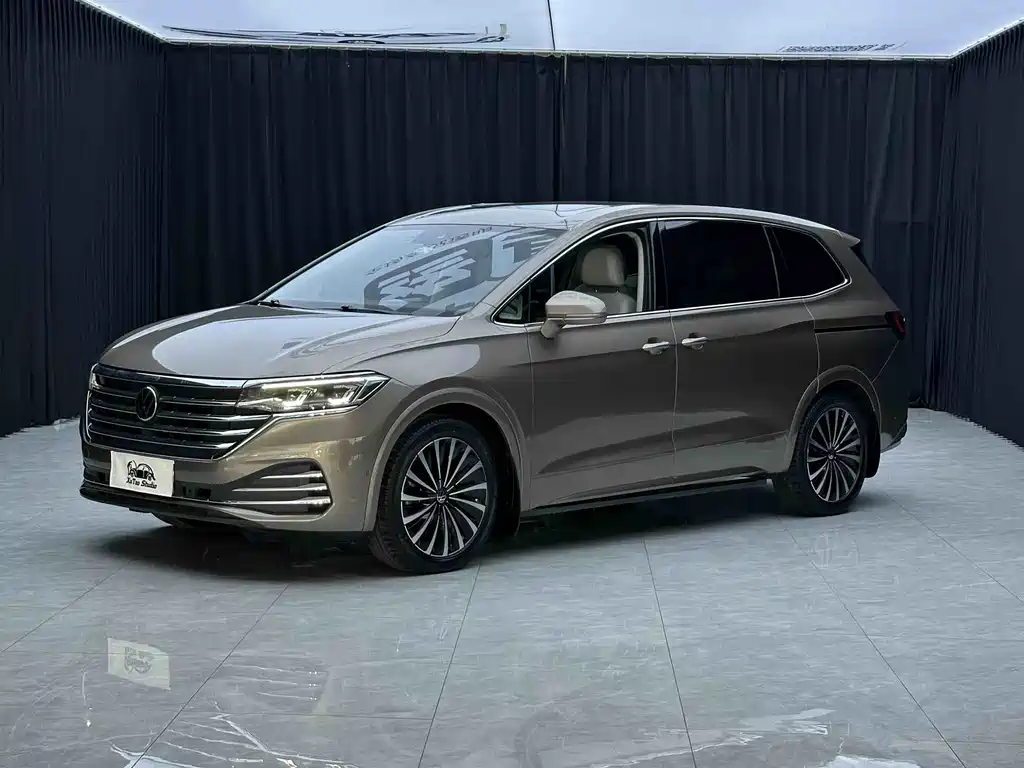 Volkswagen Viloran 2020 380TSI Luxury