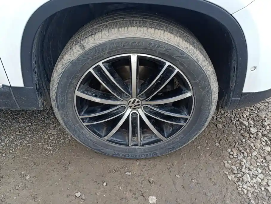 Volkswagen Tiguan — миниатюра 6