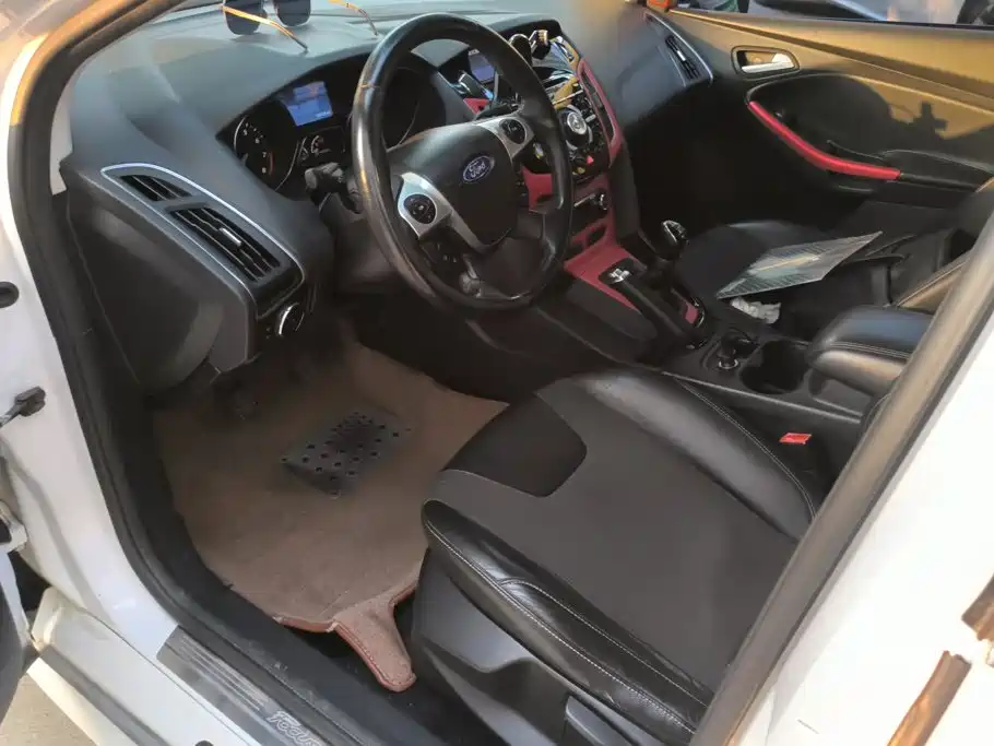 Ford Focus — миниатюра 9