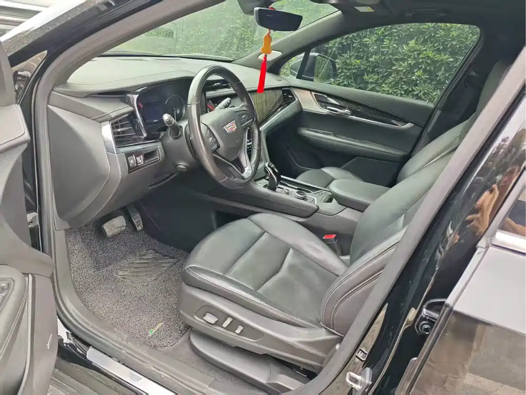 Cadillac XT6 — миниатюра 3