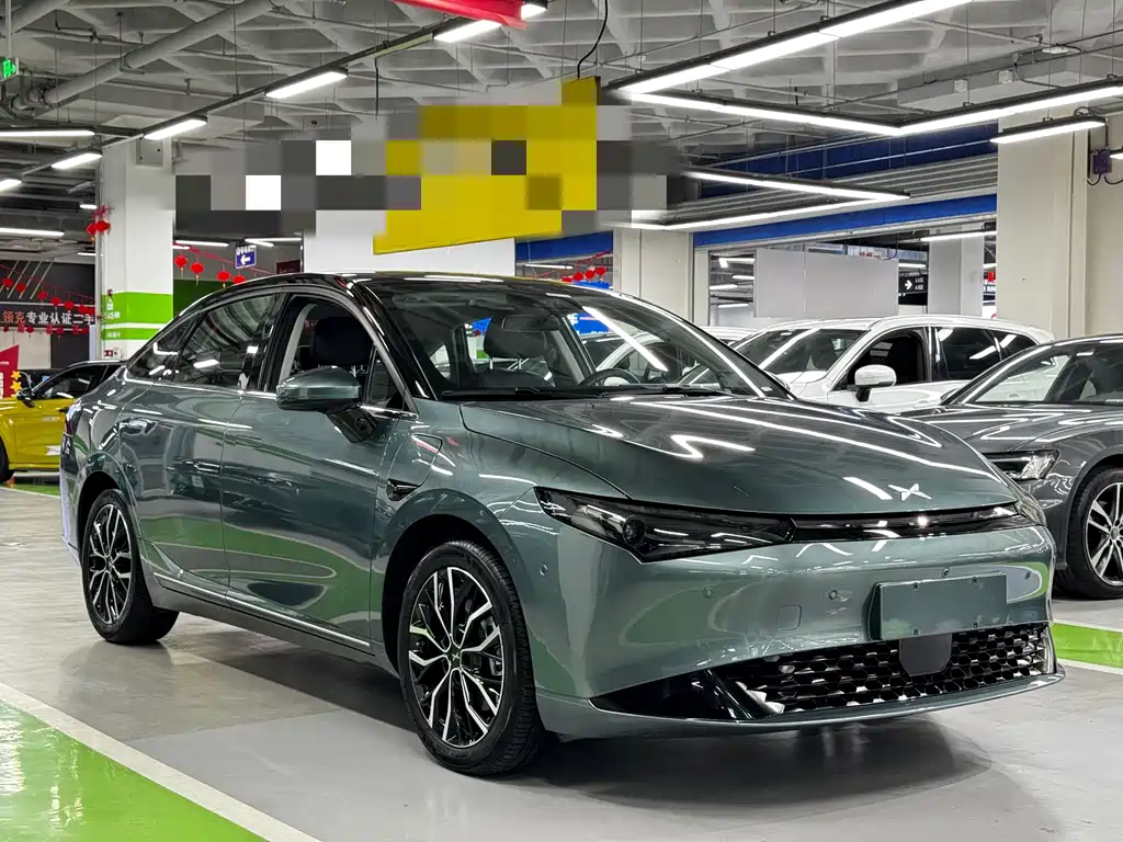 XPeng P5 — миниатюра 2
