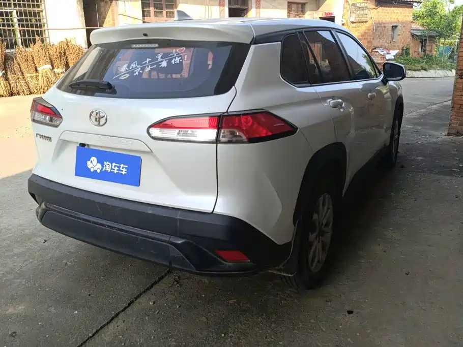 Toyota Frontlander — миниатюра 3