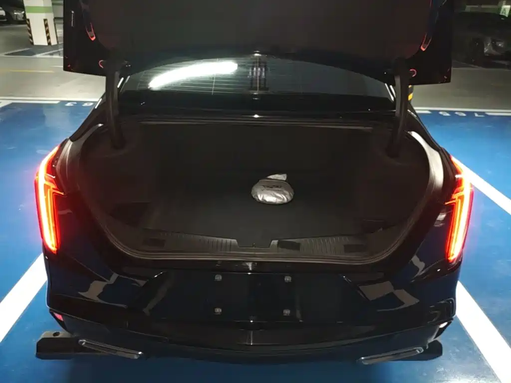 Cadillac CT4 — миниатюра 19