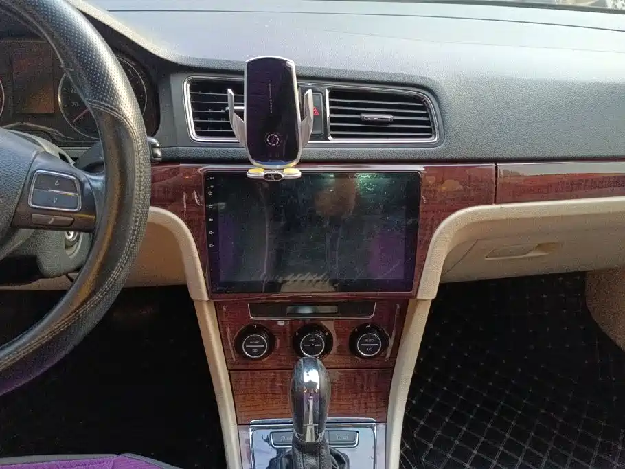 Volkswagen Lavida — миниатюра 13