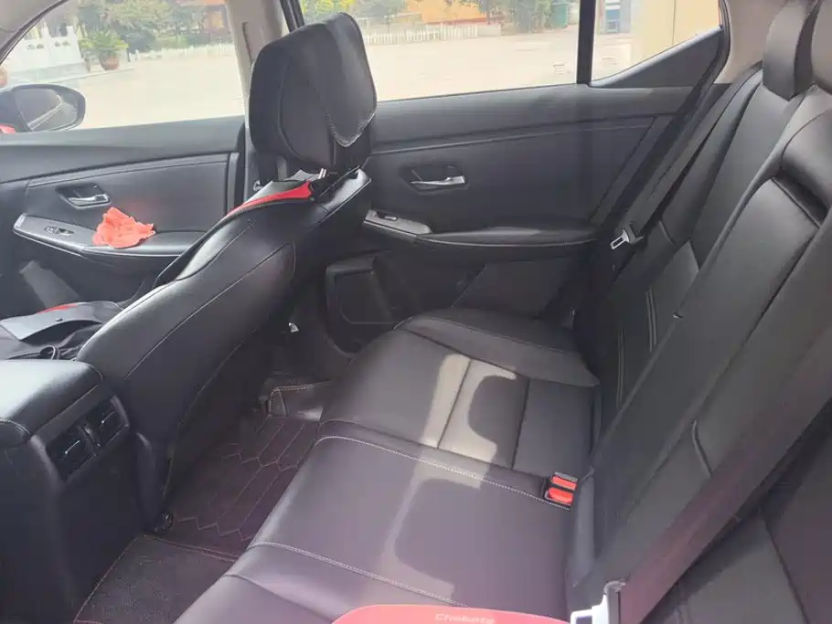 Nissan Sylphy — миниатюра 11