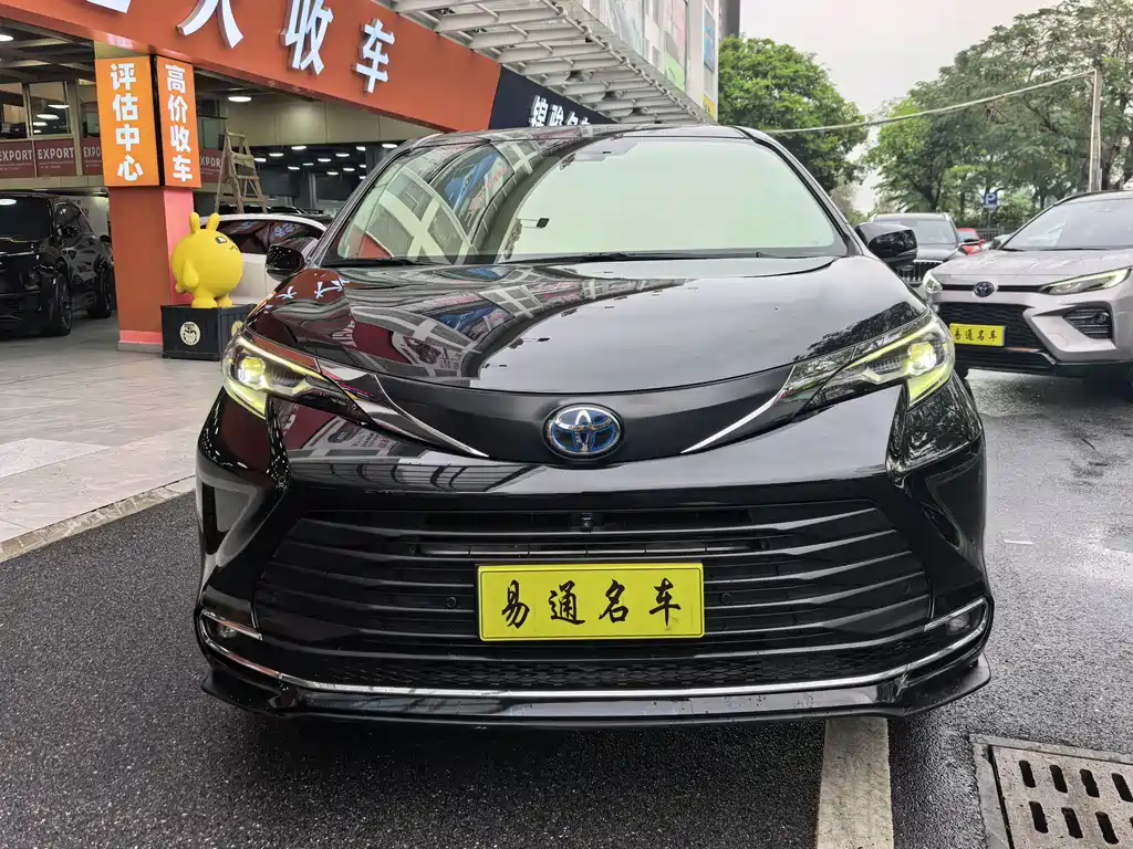 Toyota Sienna 2021 2.5L Comfort