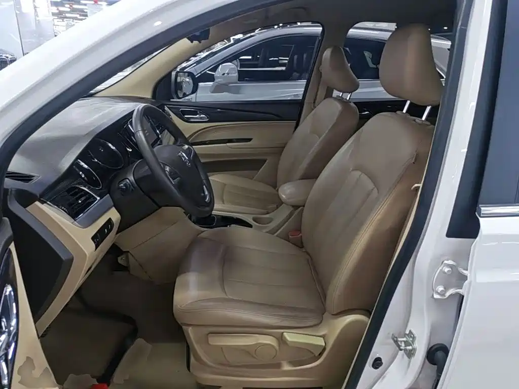 Baojun 730 — миниатюра 15