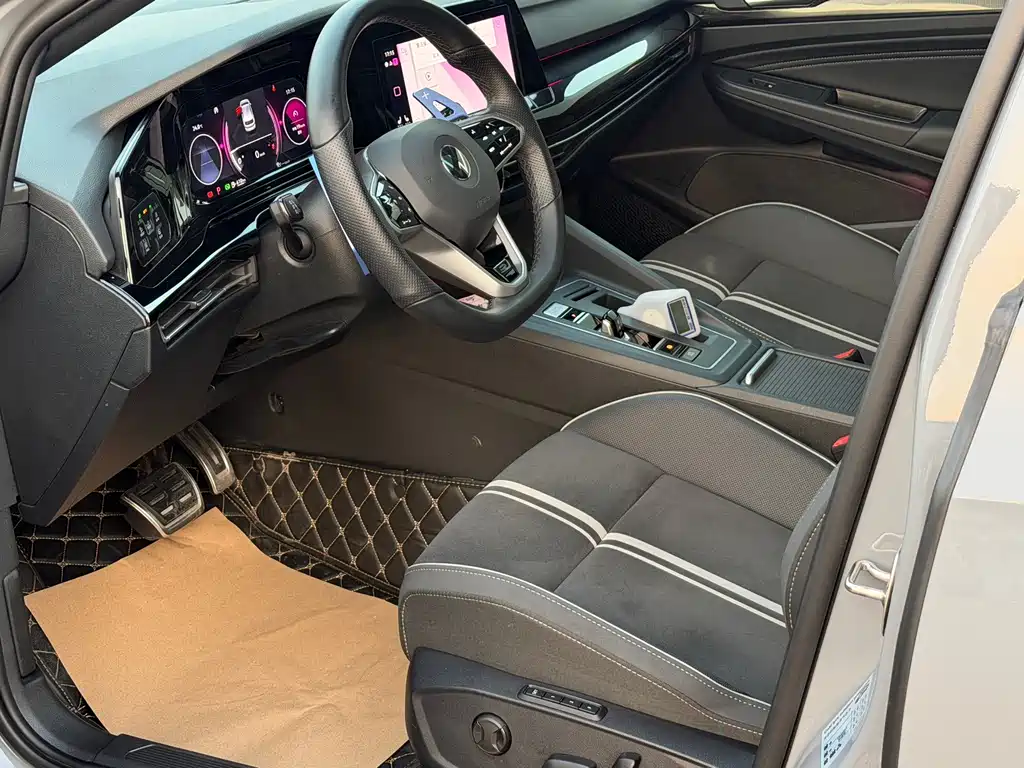 Volkswagen Golf — миниатюра 3