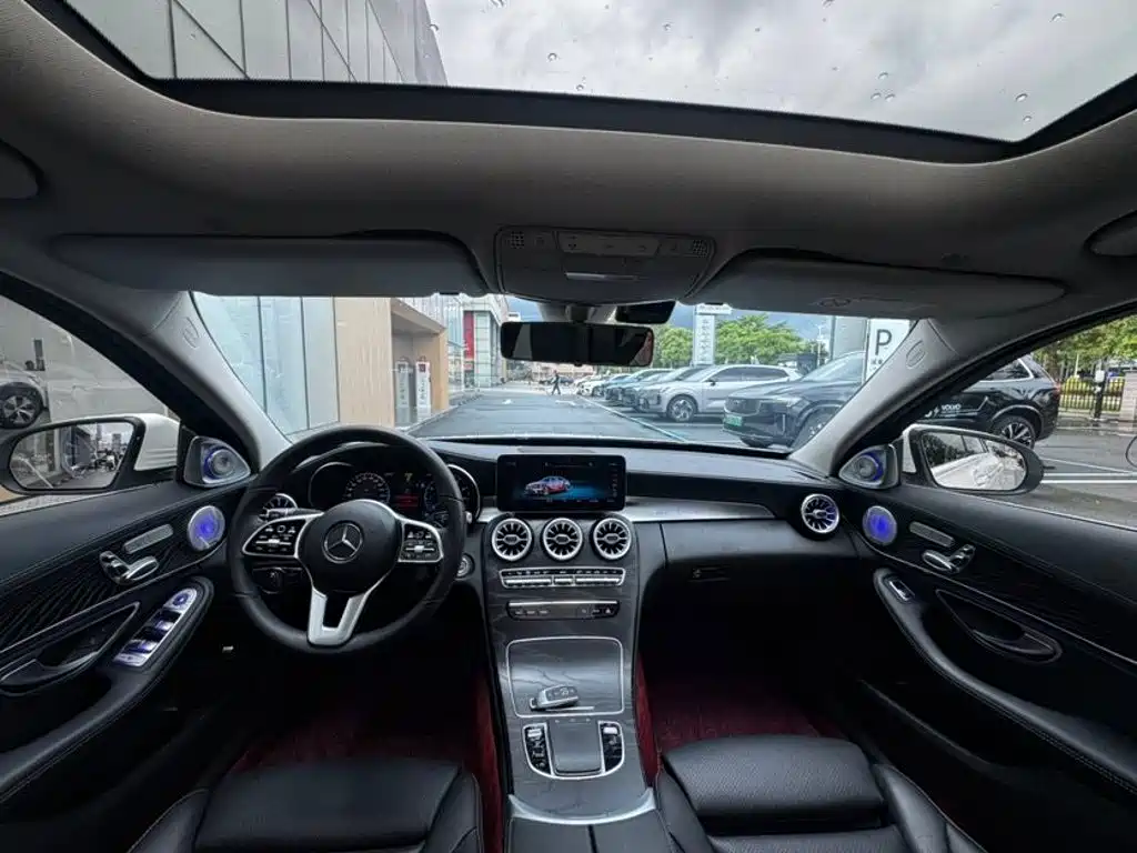 Mercedes-Benz C-Class — миниатюра 5