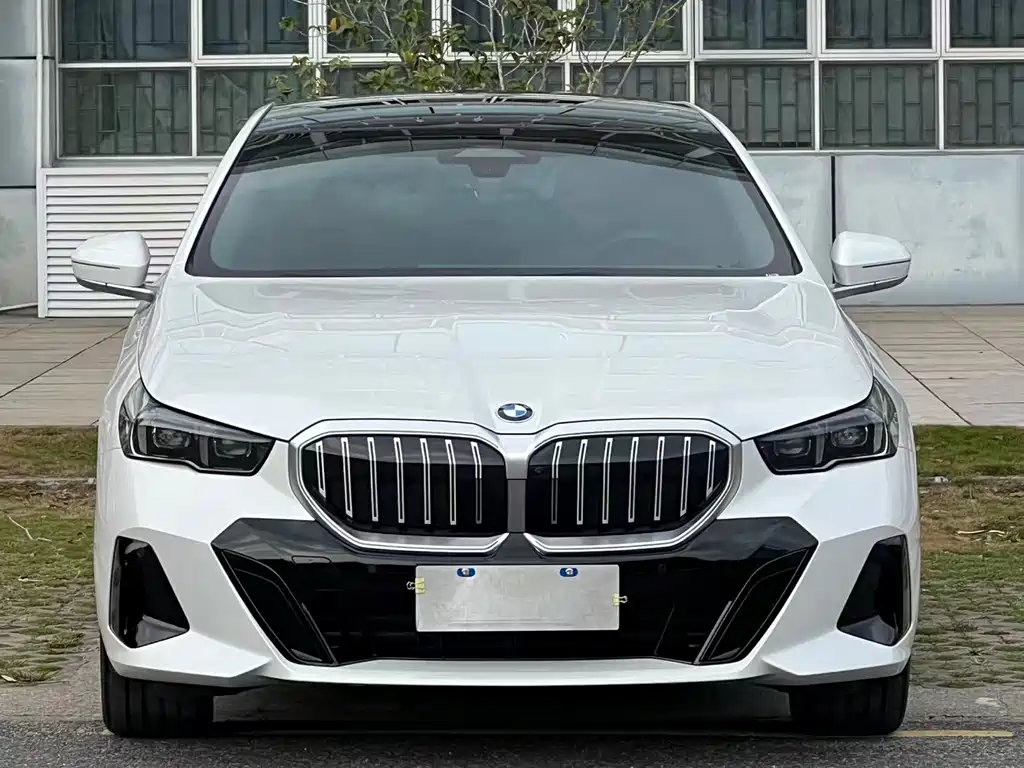 BMW 5 Series 5 2026 530Li Lead M Sport