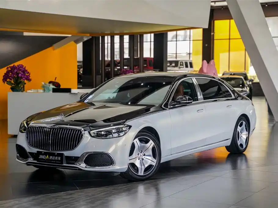 Mercedes-Benz S-Class 2023