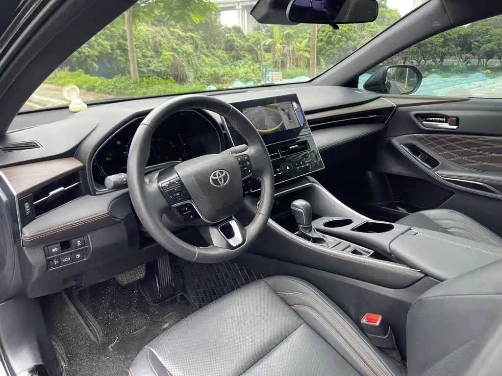 Toyota Avalon — миниатюра 18