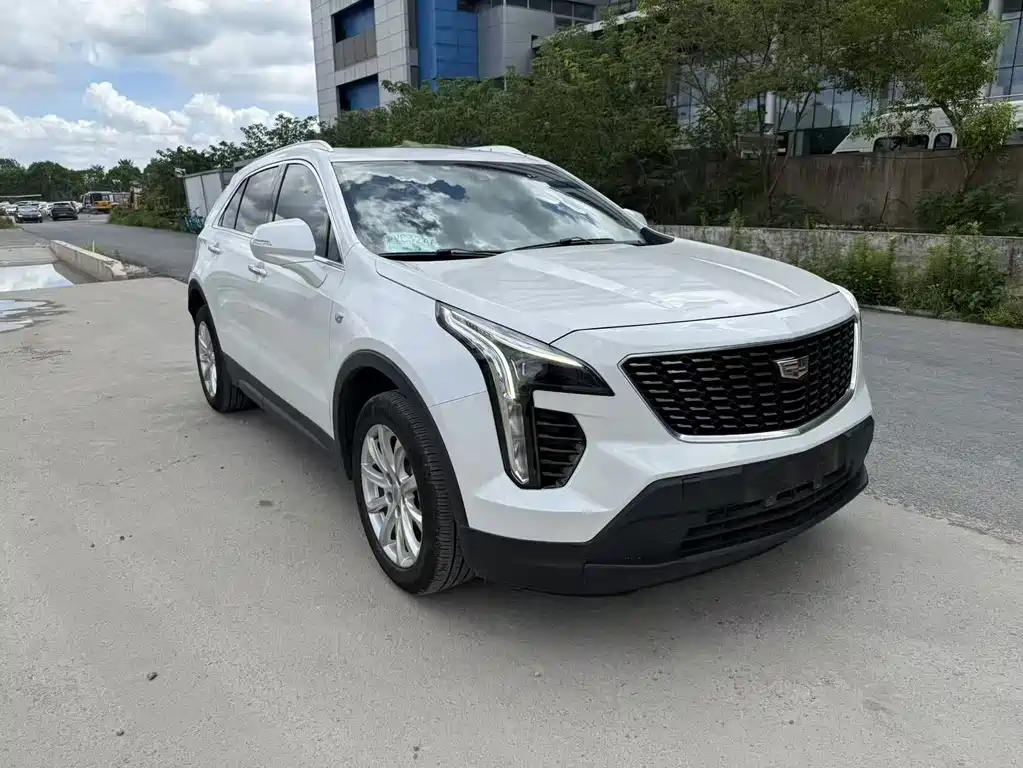 Cadillac XT4 — миниатюра 2