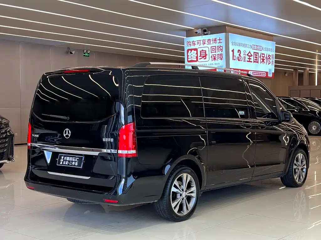 Mercedes-Benz V-Class — миниатюра 7