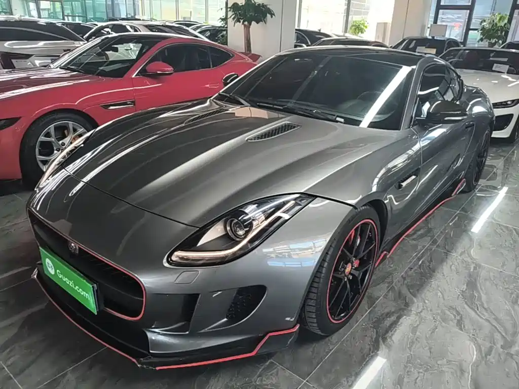 Jaguar F-TYPE