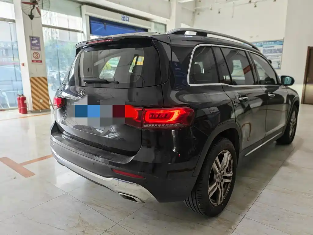 Mercedes-Benz GLB — миниатюра 5
