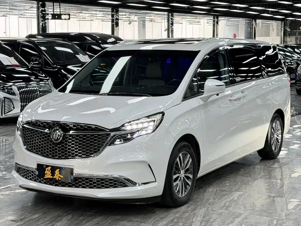 Buick GL8 2023