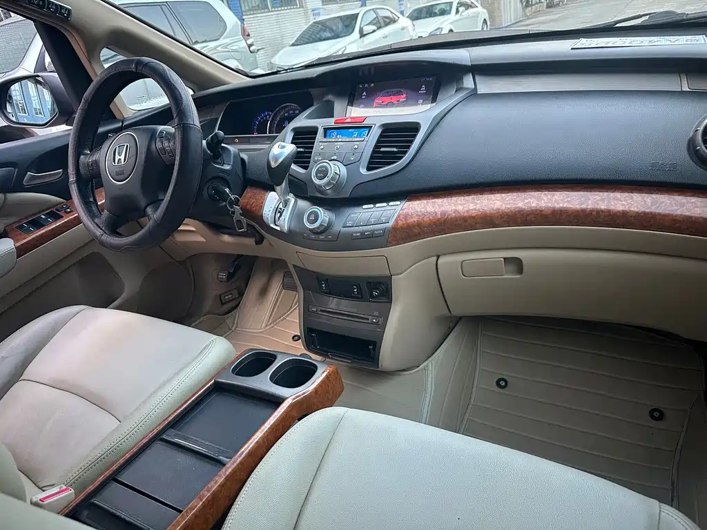 Honda Odyssey — миниатюра 18