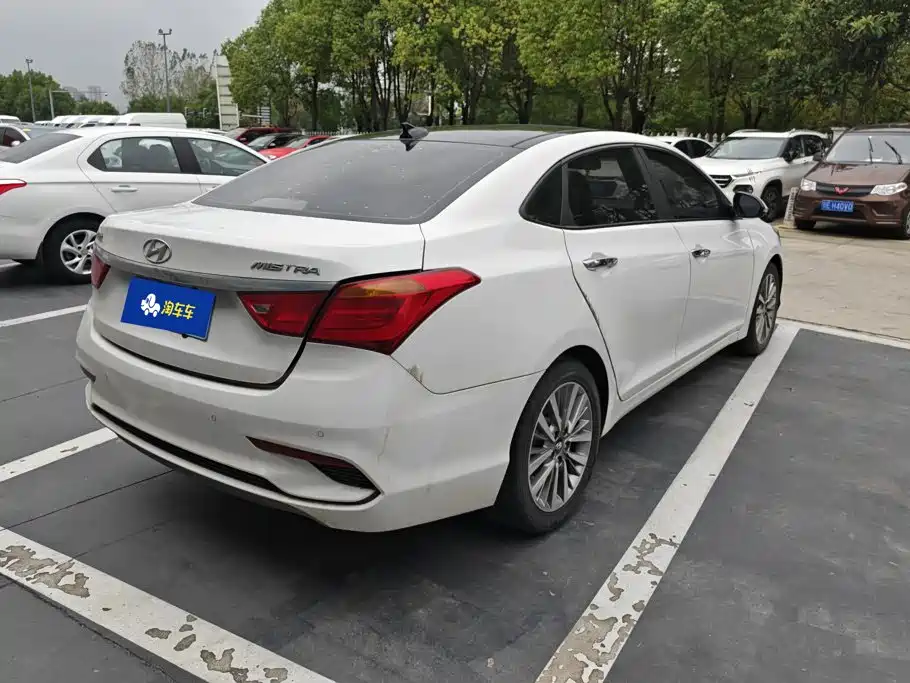 Hyundai Mistra — миниатюра 3