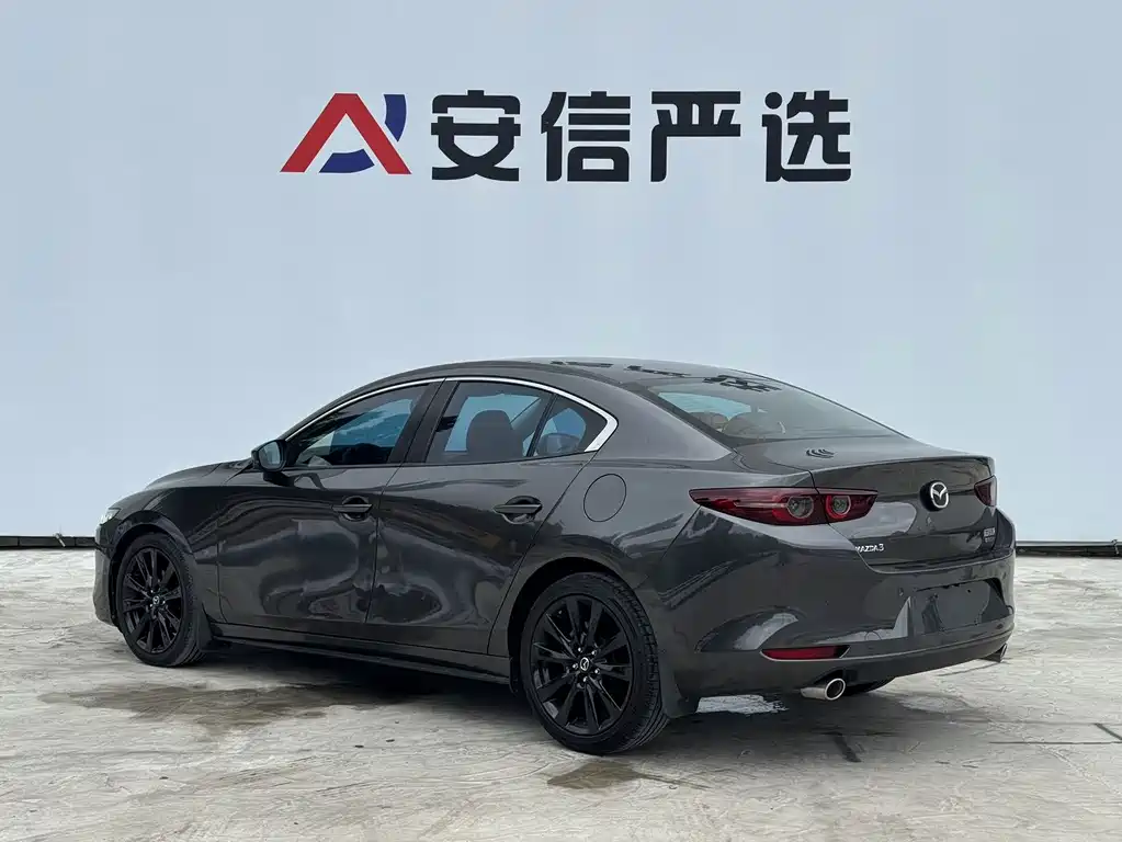 Mazda 3 Axela — миниатюра 6