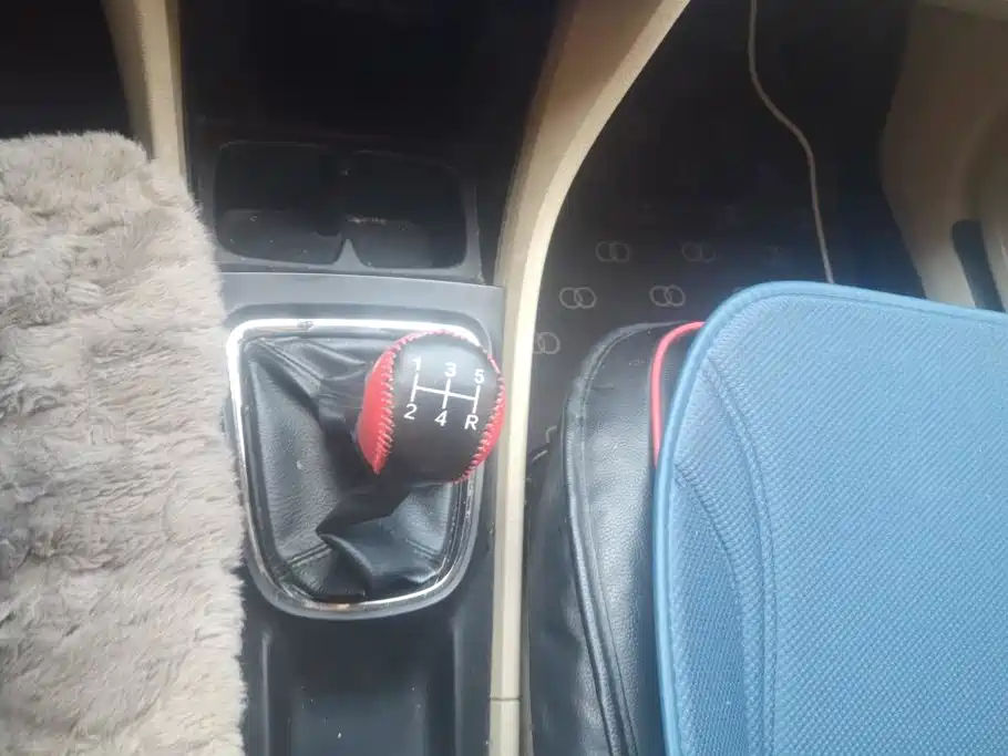 Suzuki Alivio — миниатюра 16
