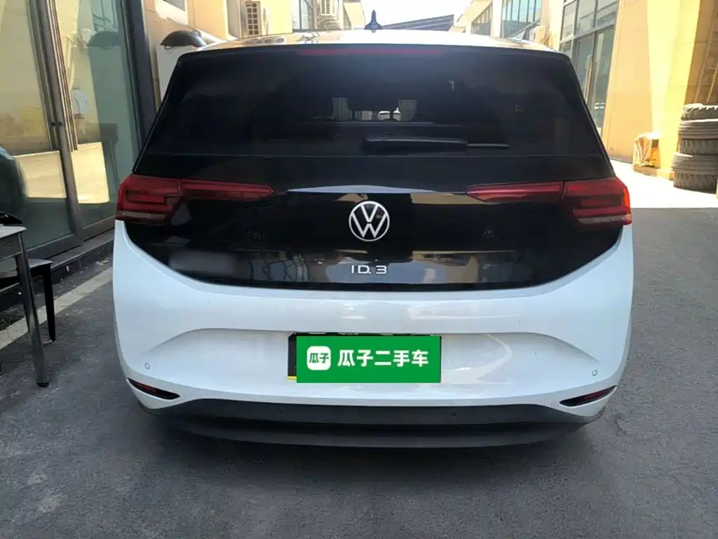 Volkswagen ID.3 — миниатюра 6