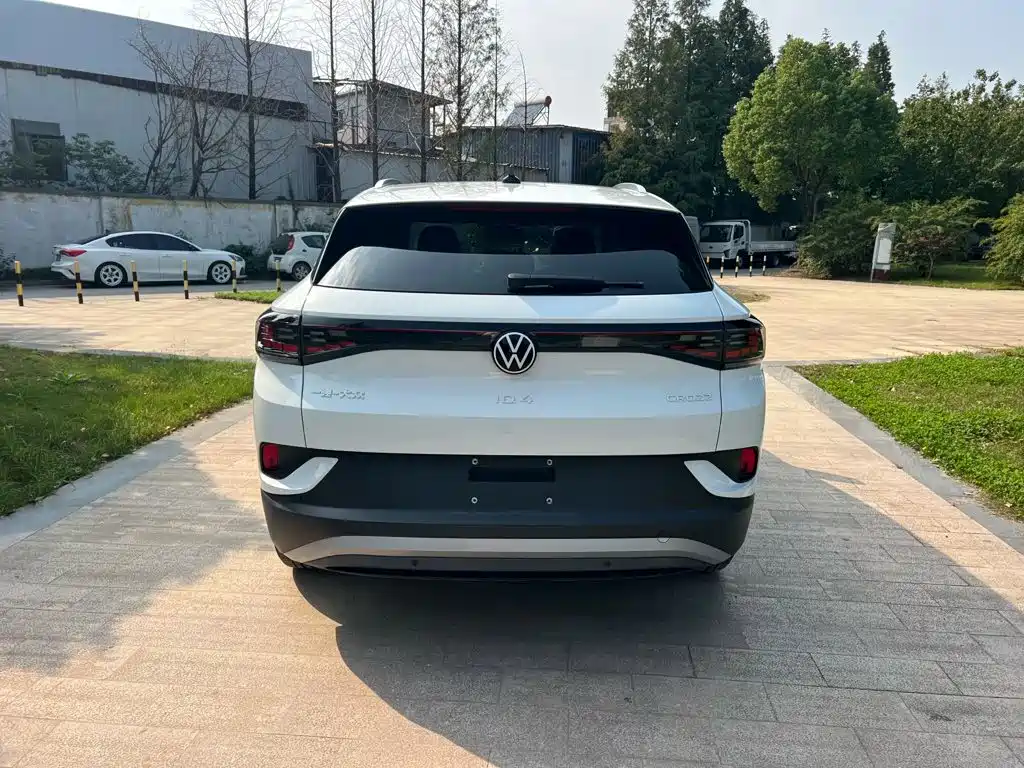 Volkswagen ID.4 Crozz — миниатюра 4