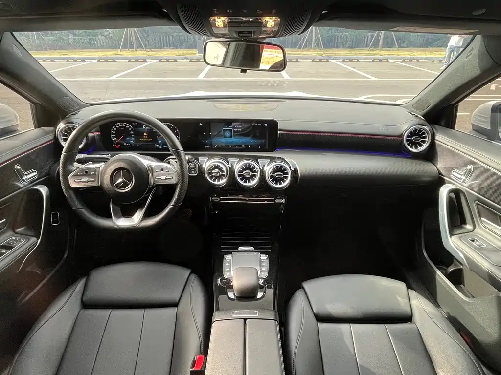 MERCEDES-BENZ A CLASS