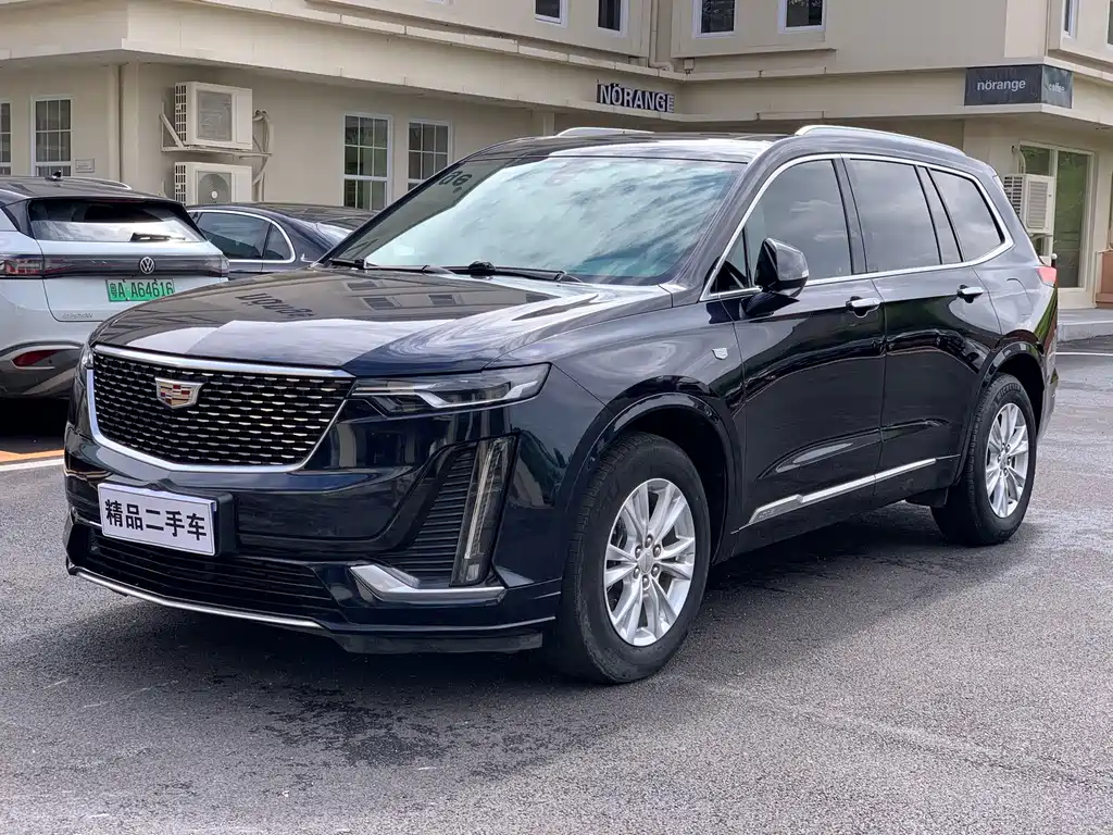 Cadillac XT6
