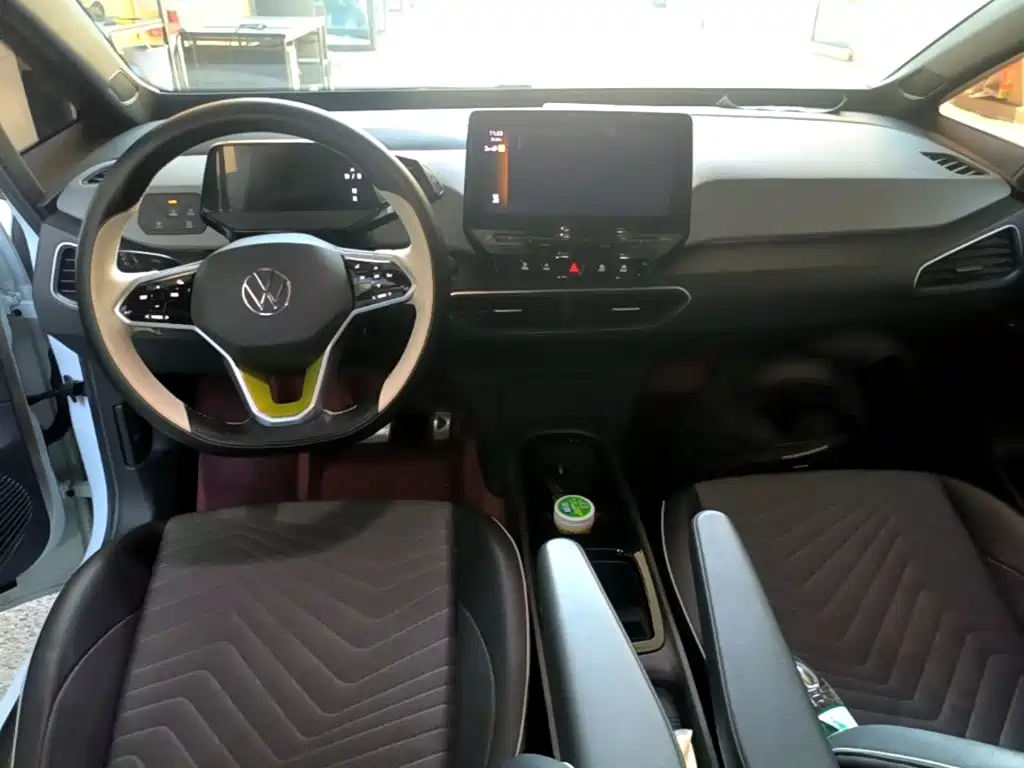 Volkswagen ID.3 — миниатюра 10
