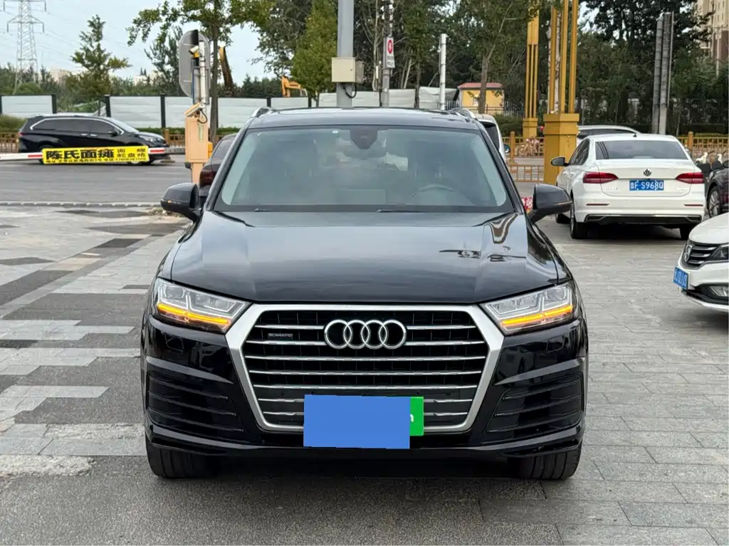 Audi Q7 — миниатюра 2