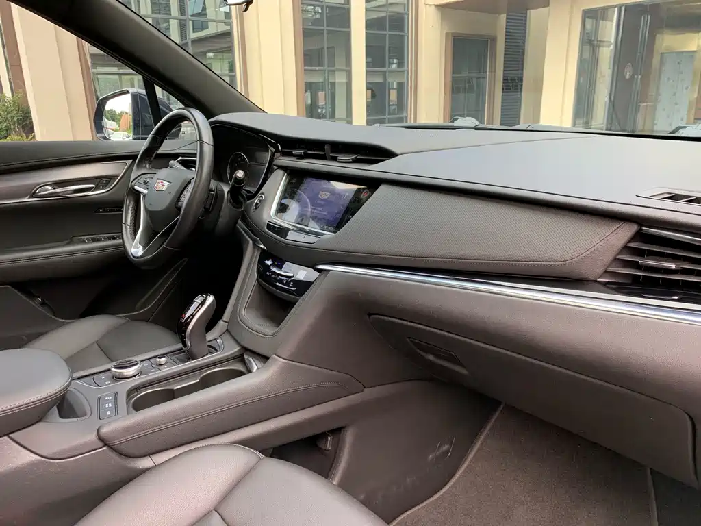 Cadillac XT6 — миниатюра 29