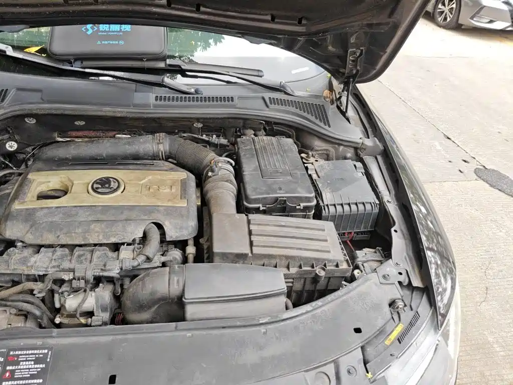 Skoda Superb — миниатюра 21