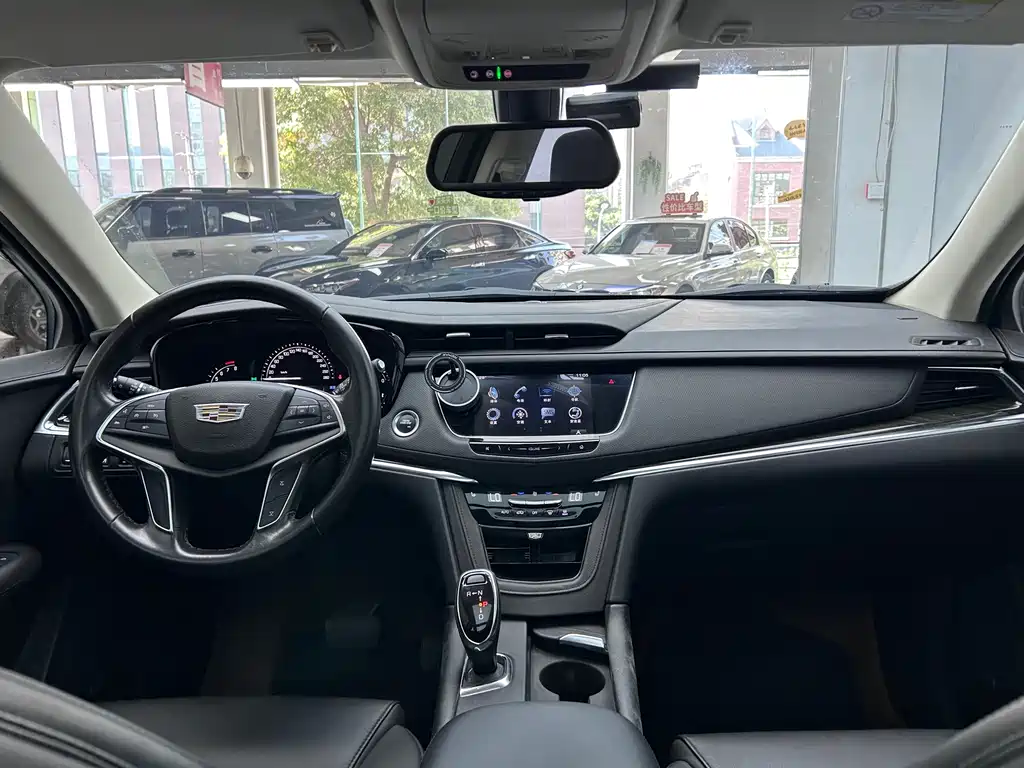 Cadillac XT5 — миниатюра 21
