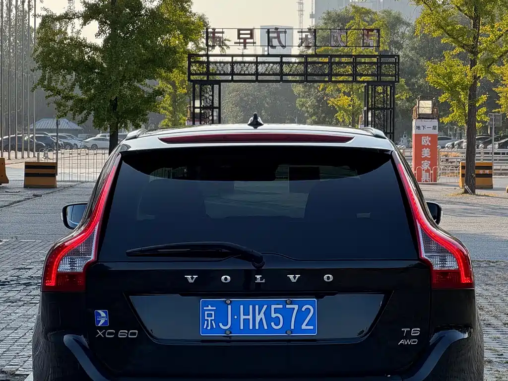 Volvo XC60 (Import) — миниатюра 8