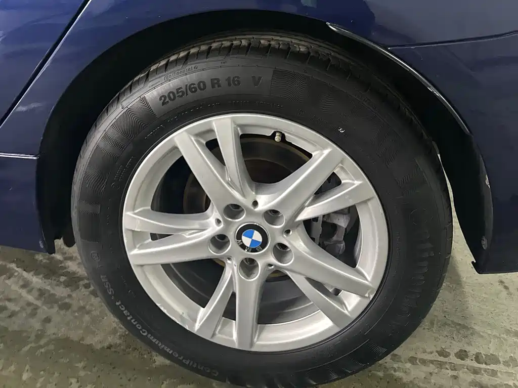 BMW 2 SERIES STATION WAGON