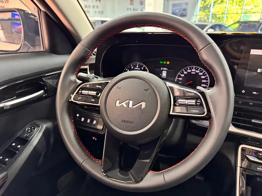 Kia KX3 — миниатюра 15