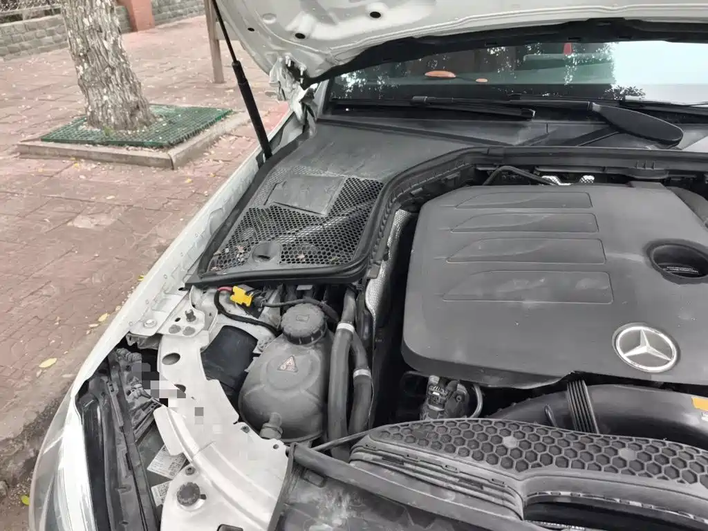 Mercedes-Benz C-Class — миниатюра 20