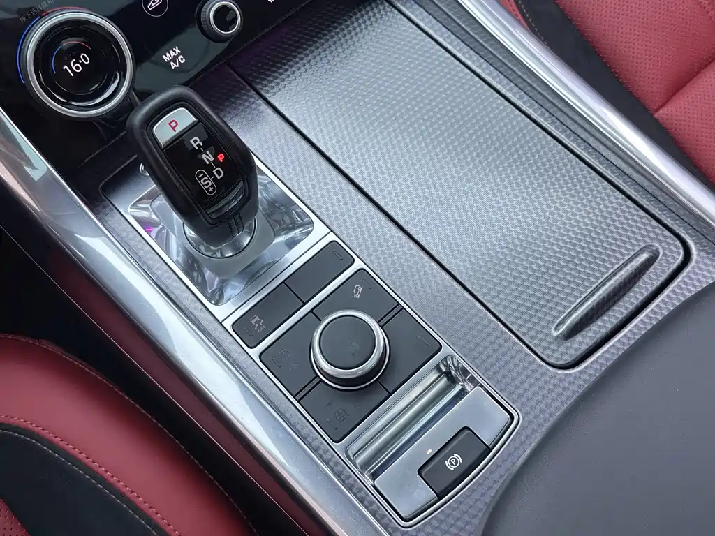 Land Rover Sport — миниатюра 4