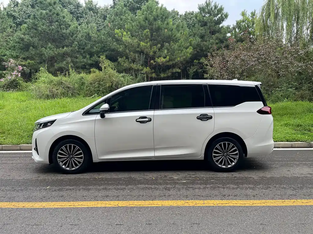 GAC Motor Trumpchi M6 — миниатюра 3