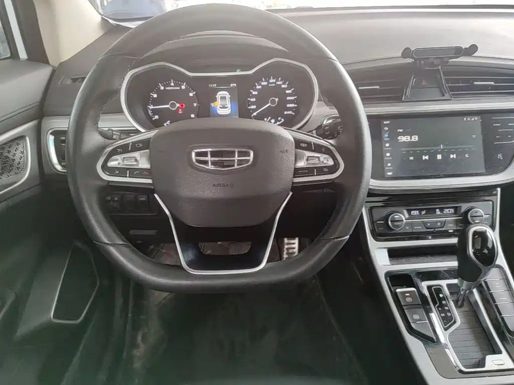 Geely Emgrand GS — миниатюра 11