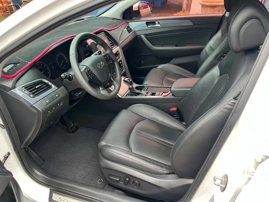 Hyundai Sonata — миниатюра 5