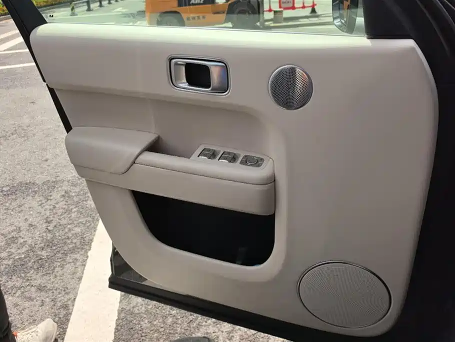 Li Auto L8 2023 Air